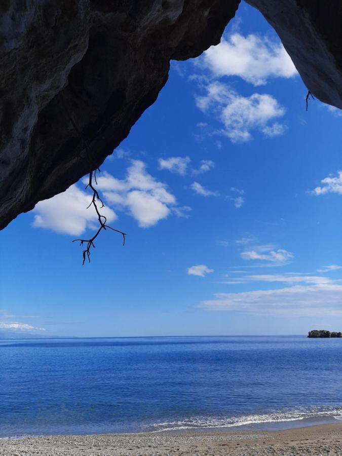 Taormina Private Apartment By Fragranza Di Sicilia Экстерьер фото